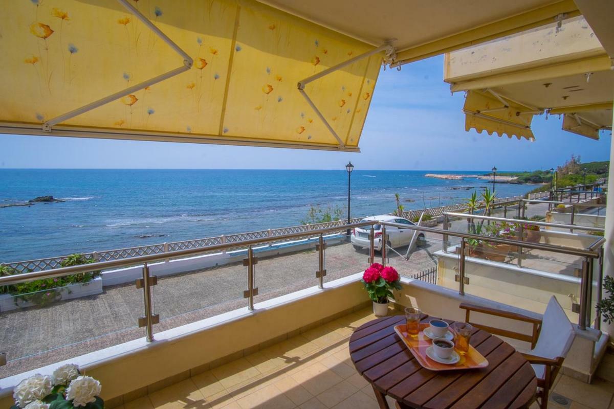 Paris Seaside Villa Pandokrátor Екстериор снимка